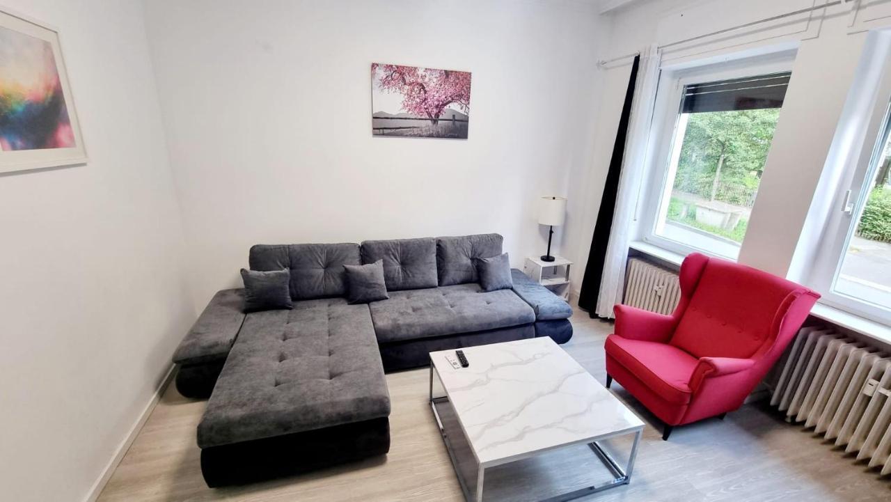 Cozy And Modern 1 Bedroom 3 Room Apartment فيسبادن المظهر الخارجي الصورة